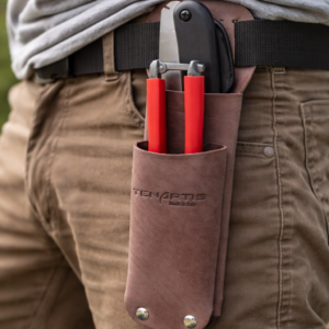 Tenartis dvigubas odinis dėklas